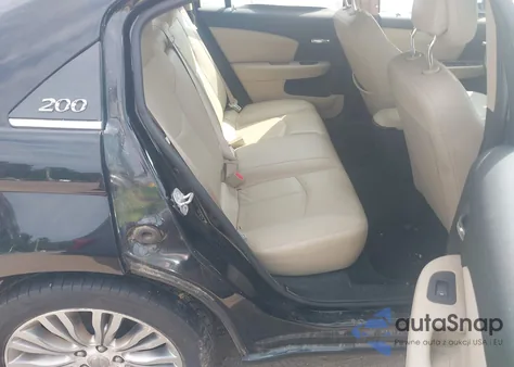 2012 Chrysler 200 Limited z USA, uszkodzony, nr VIN 1C3CCBCB6CN303468